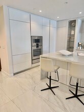 220 SE Mizner Blvd, Unit 308 in Boca Raton, FL - Building Photo - Building Photo