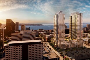 Insignia - Phase II in Seattle, WA - Building Photo