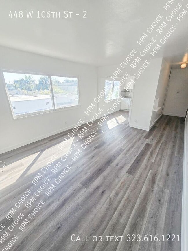 448 W 106th St in Los Angeles, CA - Building Photo - Building Photo