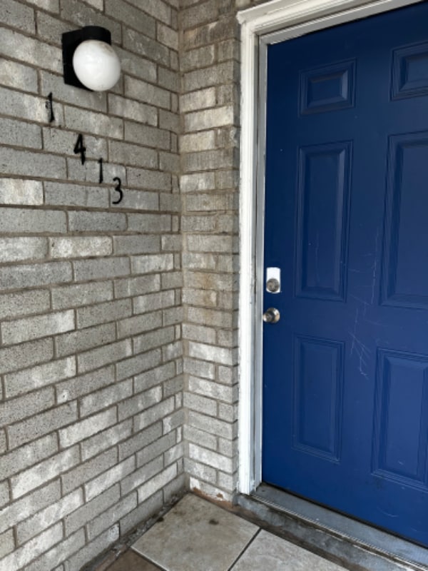 property at 9797 Leawood Blvd