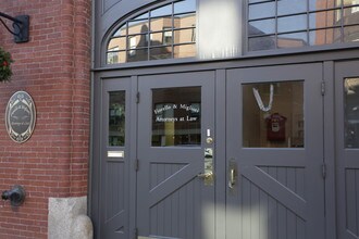 18-22 Essex St in Haverhill, MA - Foto de edificio - Building Photo