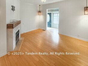 401 Cleves St in Old Hickory, TN - Foto de edificio - Building Photo