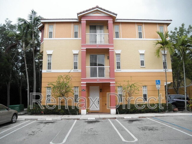 property at 2147 Shoma Dr