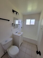 166 N Fenimore Ave in Azusa, CA - Building Photo - Building Photo