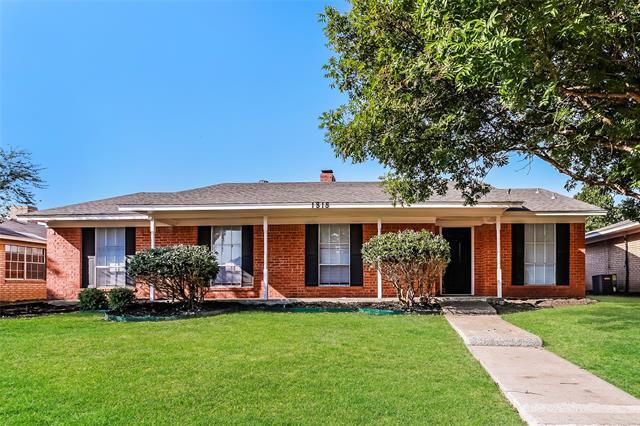 property at 1818 El Paso St