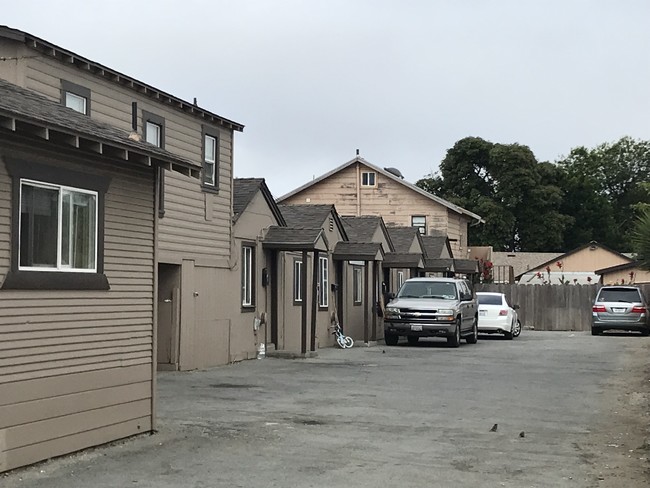 43 N Hebbron Ave in Salinas, CA - Building Photo - Other