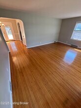 2809 Esther Blvd in Louisville, KY - Building Photo - Building Photo