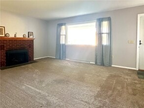 406 Sharr Ave in Elmira, NY - Building Photo - Building Photo