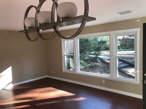 217 Morehead St in Morganton, NC - Building Photo - Building Photo