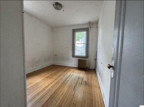 36 Rutgers Ave, Unit 1 in Jersey City, NJ - Building Photo - Building Photo