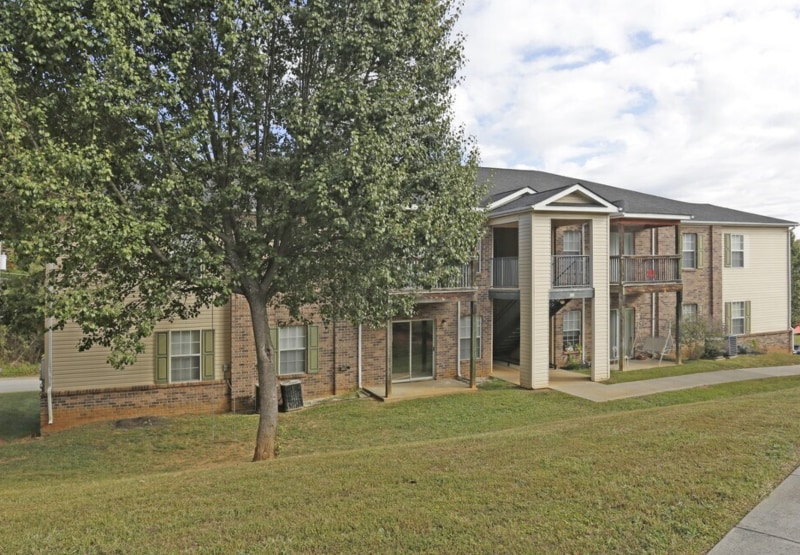 450 Barkley Landing Dr, Unit 460-5 in Morristown, TN - Foto de edificio