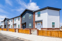 7th Street Townhomes in Odessa, TX - Building Photo - Building Photo