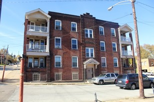 200 Kennedy Ave Apartments