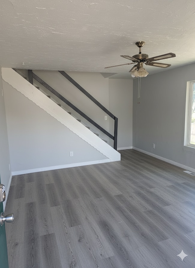 property at 960 E 2680 N