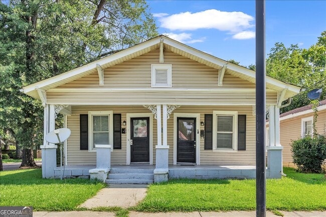 property at 107 Ellis St