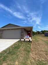 2701 N Denver St in Siloam Springs, AR - Building Photo - Building Photo