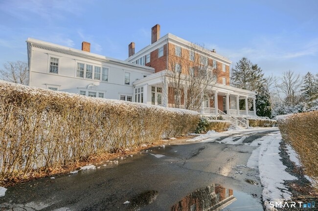 9 Lyme St in Old Lyme, CT - Building Photo - Building Photo