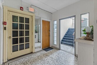 2 S Hartford Ave in Atlantic City, NJ - Building Photo - Building Photo