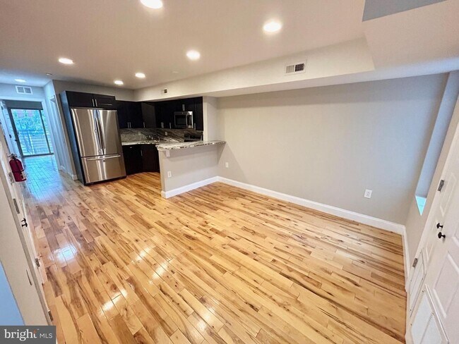 property at 439 Wiota St