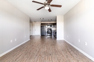 Sansom Pointe Senior in Sansom Park, TX - Building Photo - Building Photo