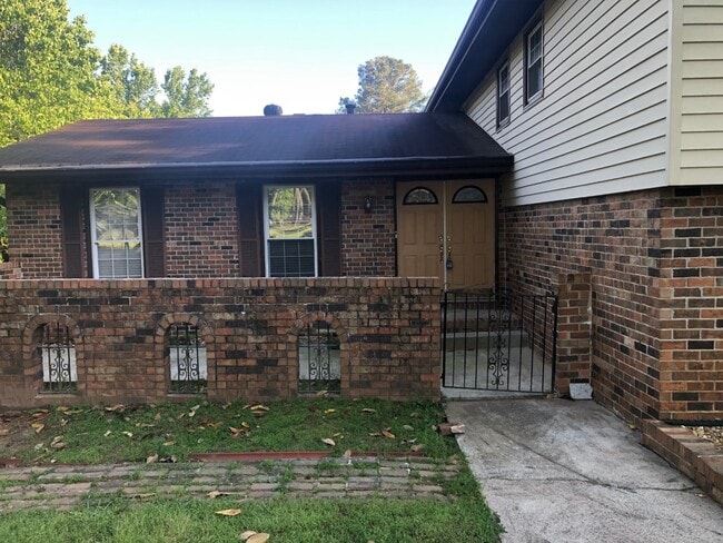 4769 Dunover Cir in Doraville, GA - Building Photo - Building Photo
