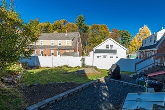 22 Concord Way in Portsmouth, NH - Building Photo - Building Photo