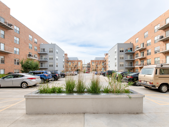 Jefferson Block Apartments in Milwaukee, WI - Building Photo - Building Photo