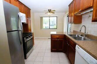 99 Marble Hill Ct in Schaumburg, IL - Building Photo - Building Photo