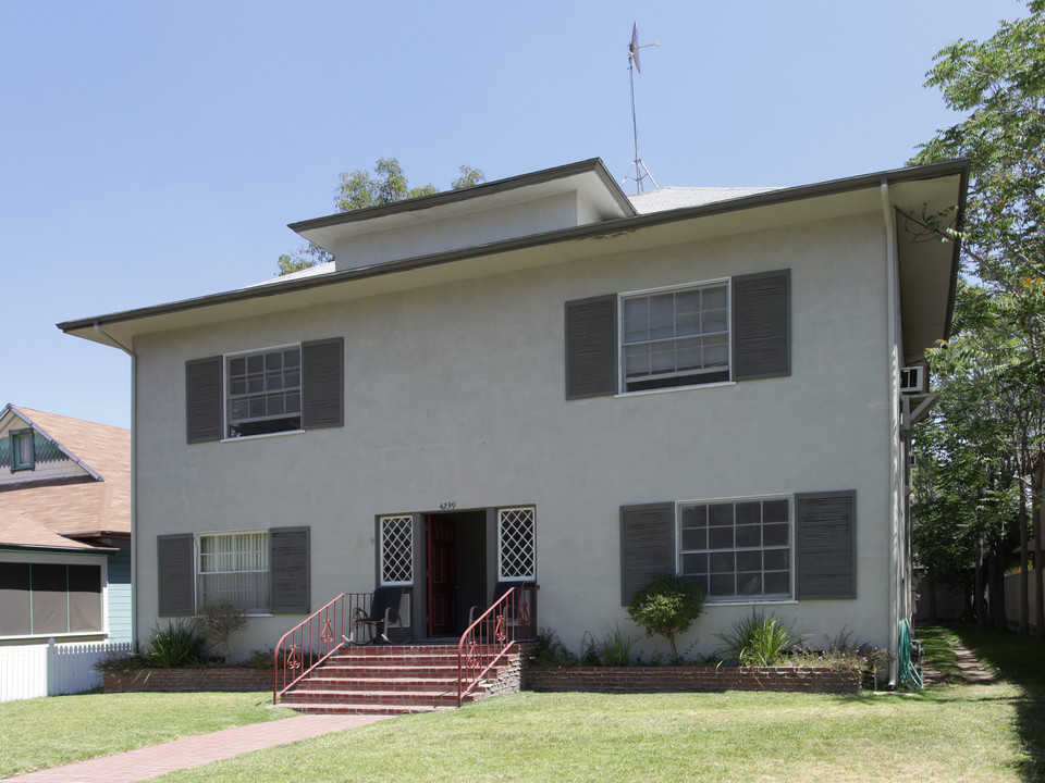 Glenwood Apartments in Riverside, CA - Building Photo