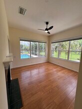 10084 Cherry Hills Ave Cir in Bradenton, FL - Building Photo - Building Photo