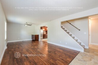 10729 Owens St in Westminster, CO - Foto de edificio - Building Photo