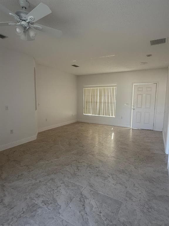 315 Edgewood Ct in Kissimmee, FL - Building Photo - Building Photo