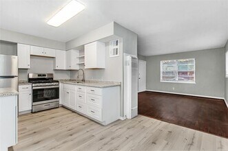 4916 Worth St in Dallas, TX - Building Photo - Building Photo