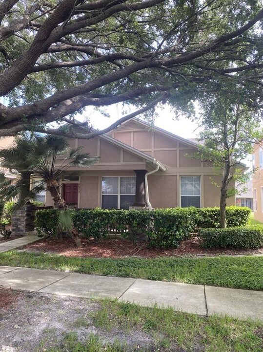 6679 Duncaster St in Windermere, FL - Building Photo