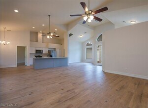 3660 31st Ave SW in Naples, FL - Building Photo - Building Photo