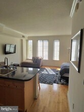 1441 Rhode Island Ave NW in Washington, DC - Foto de edificio - Building Photo