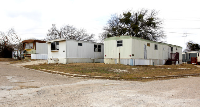 Oak Springs Mobile Home Park