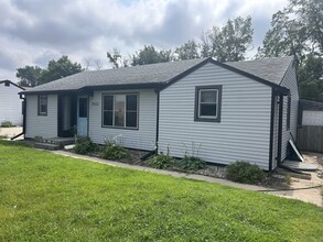 5413 W 14th St in Sioux Falls, SD - Building Photo - Building Photo