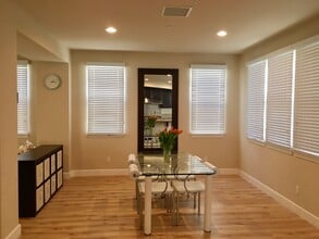 7945 Whimbrel Lane in Goleta, CA - Building Photo - Building Photo