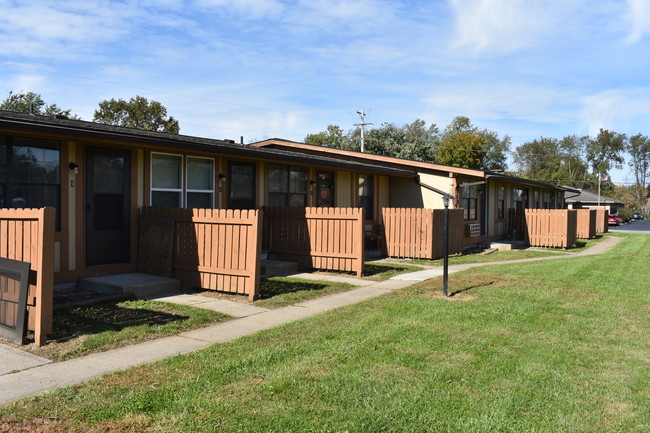 Dickerson Street Apartments in Newark, OH - Building Photo - Other