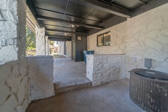 3120 Shadybrook Dr in Midwest City, OK - Building Photo - Building Photo