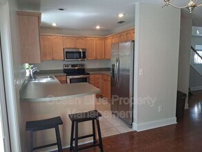 5610 Samter Ct in Tampa, FL - Building Photo - Building Photo
