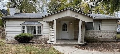 property at 25323 Orchard Lake Rd