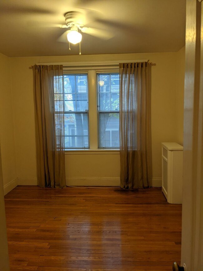 33 Winslow Rd in Brookline, MA - Building Photo - Building Photo