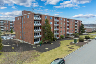 Hill Estates in Belmont, MA - Building Photo - Building Photo