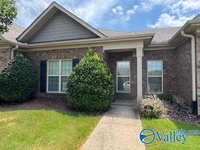 property at 27 Atherton Cir SW