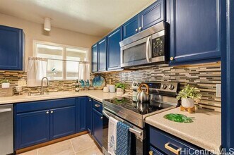 98-1369-1369 Koaheahe Pl in Pearl City, HI - Building Photo - Building Photo