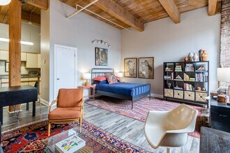 308 W 8th St in Kansas City, MO - Foto de edificio - Building Photo