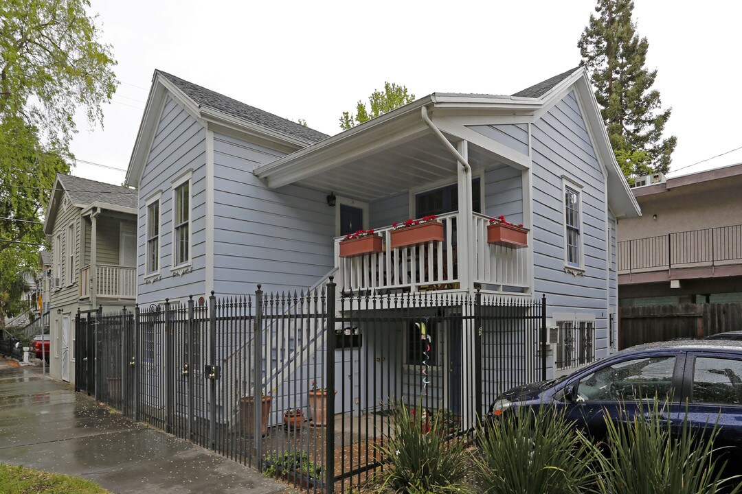 519 13th St in Sacramento, CA - Foto de edificio