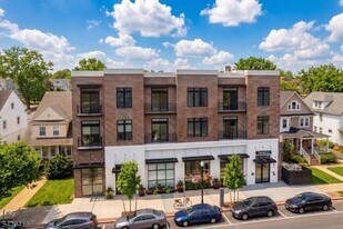 423 South Ave W in Westfield, NJ - Building Photo